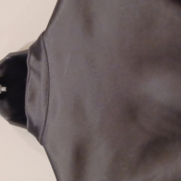 Guess Black Satin Short Sleeve Cocktail Dress- Sz. 5/Sm - Picture 8 of 12